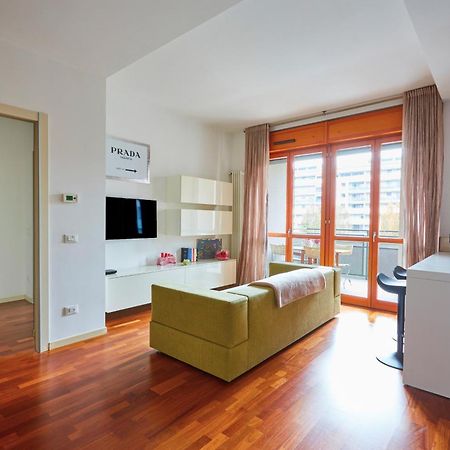 Il Comfort Dello Spazio, In Un Bilocale Mailand Exterior foto